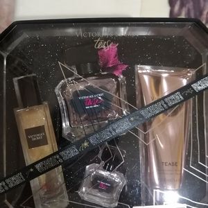 Victoria's Secret Tease Fragrance Spray